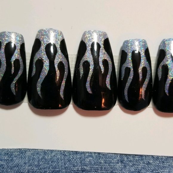 Beautiful Holographic Flame Nail Glue Press On set Size Large - Picture 2 of 2